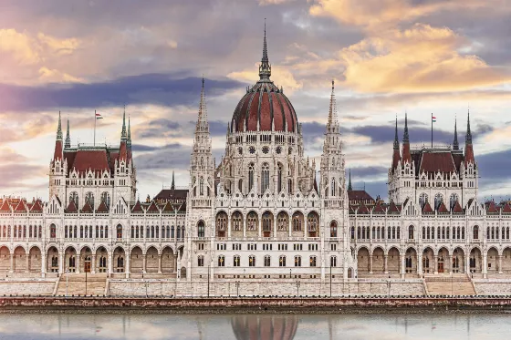 Explore Budapest for 4 Days from 649 zł with eSky.pl