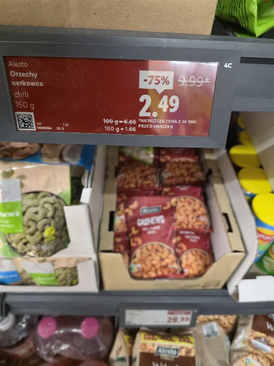 Орехи кешью с чили всего за 2,49 zł в Lidl