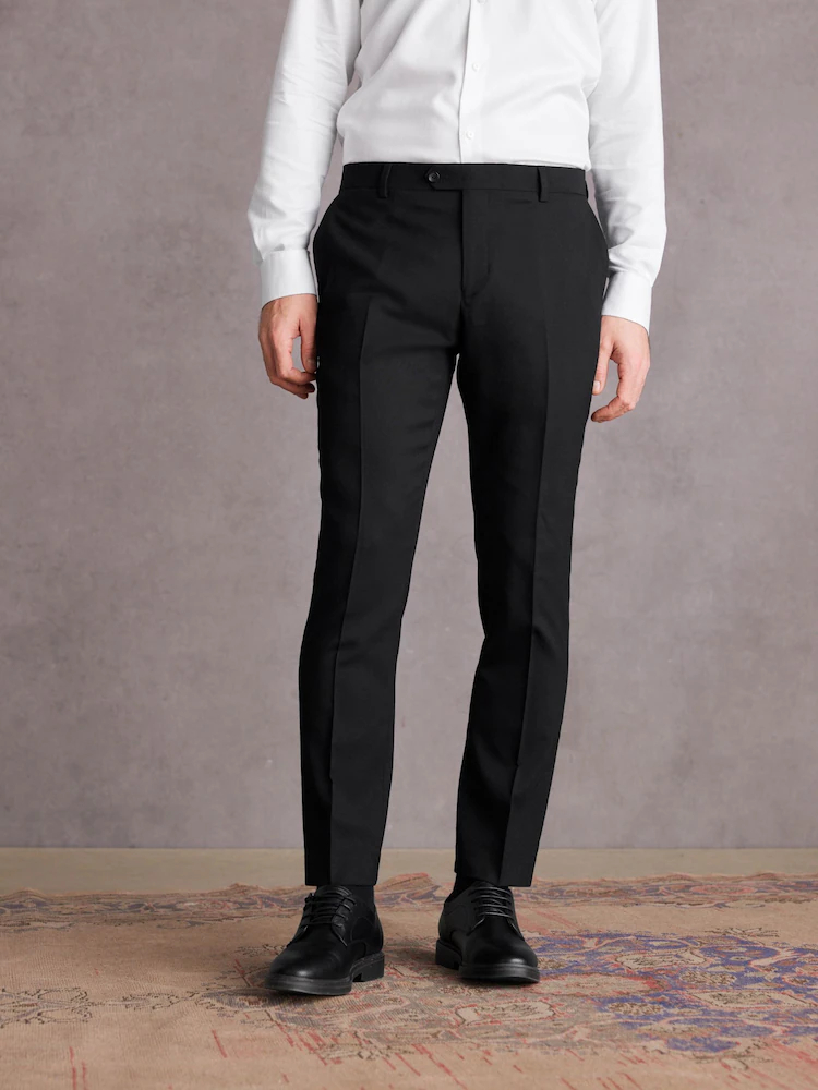 Action: Sale - examples of clothing at low prices (e.g. Signature Tollegno suit trousers 98% wool, 2...