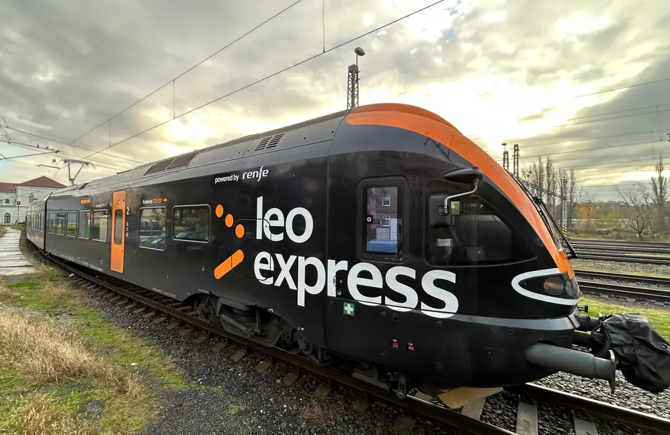 Direct Train from Warsaw to Krakow for Just 8 zł