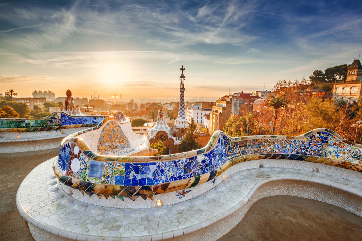 Explore Barcelona: 3 Days for Just 819 zł with Flights