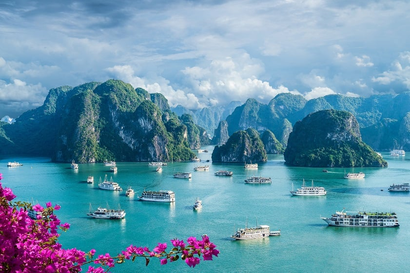 Explore Hanoi from Prague for ~€300 with VietJet Air