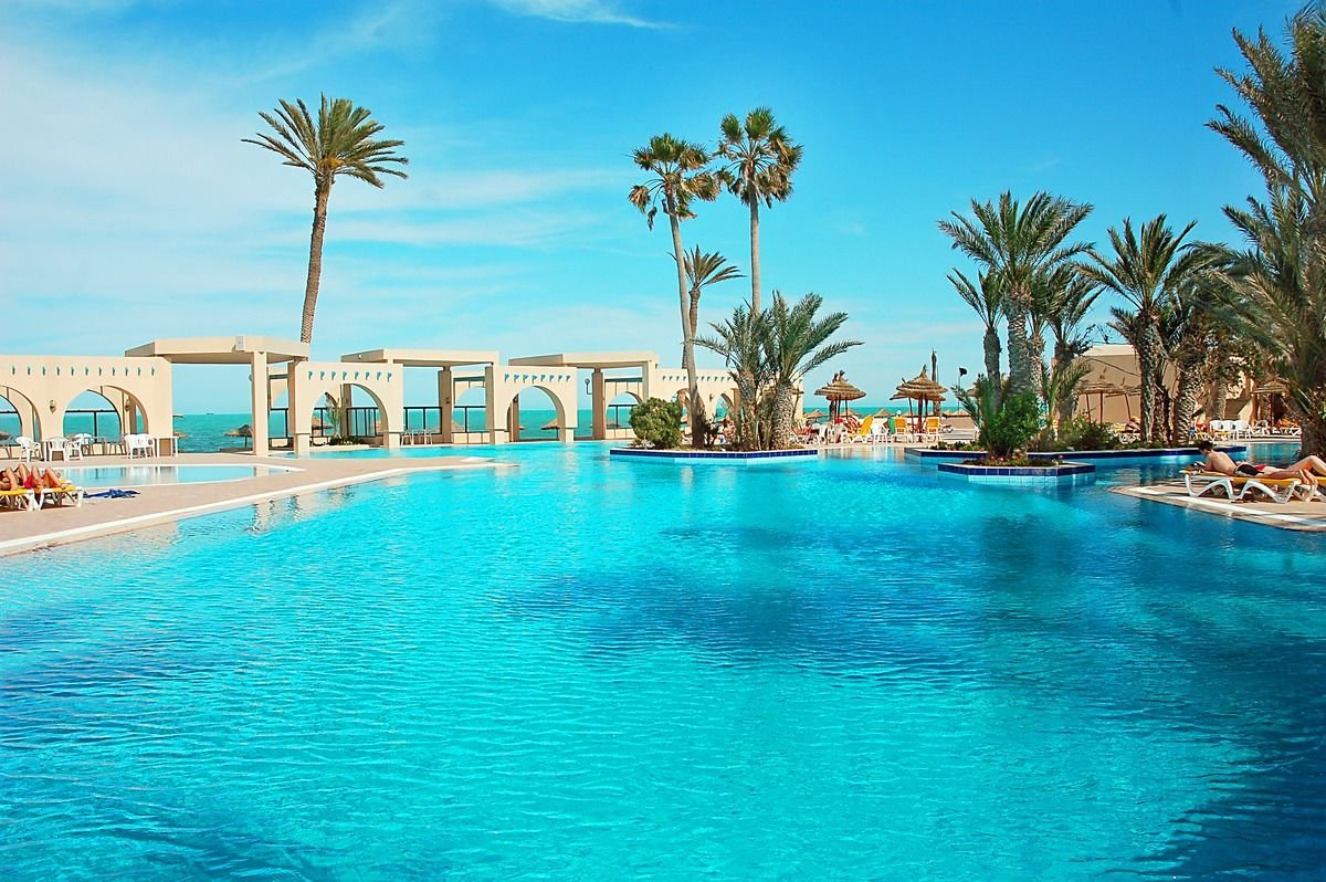 Experience a Week at Zita Beach Resort for 2,129 zł