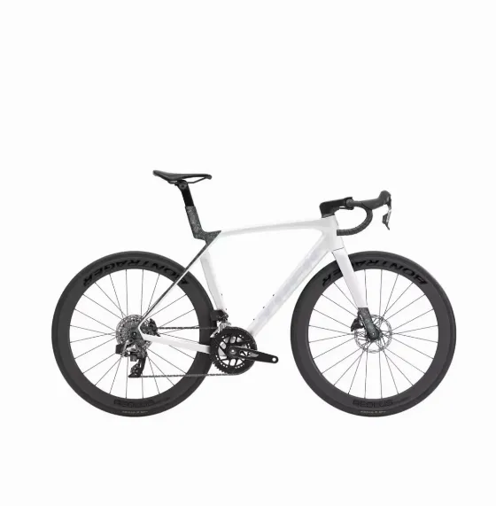 Rower Trek Madone SL6 AXS Gen8 за 13 855 zł — магазин: Испания