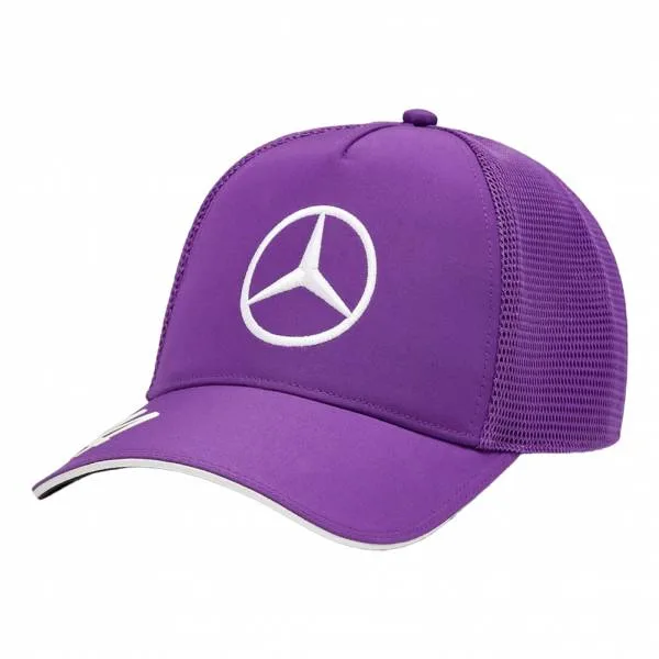 Mercedes AMG Petronas Hat at 89% Off — Just 24.95 zł