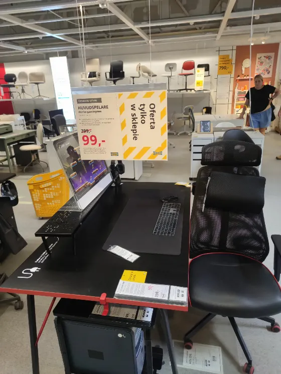 Gaming Desk Huvudspelare at IKEA for Just 99 zł