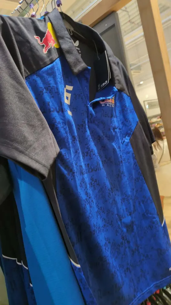 Футболки F1 Redbull, Alpine та McLaren за 94 zł у TK Maxx