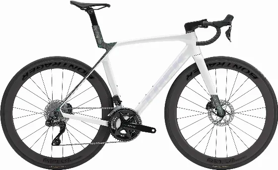 Trek Madone SL 6 Gen 8 за 15 164,32 zł в Mount7